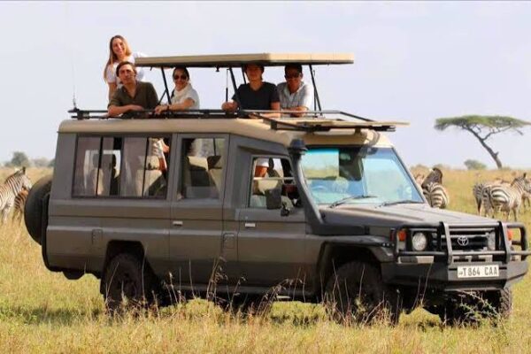 Luxury East Africa Safaris Luxury East Africa Safaris